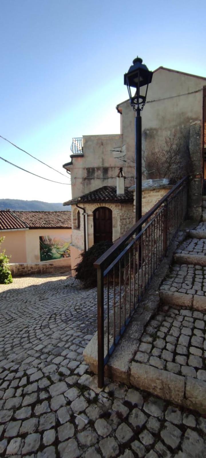 Don Pasquale Scontrone House Villa Bagian luar foto